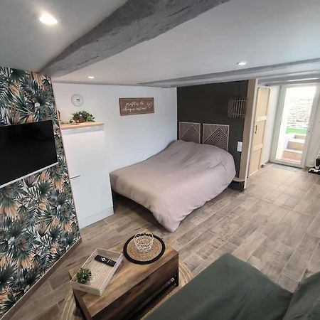 La Porte Bleue Neuville-de-Poitou ภายนอก รูปภาพ
